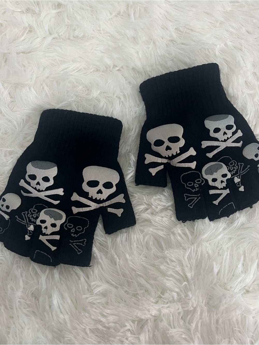 Skull Fingerless Gloves
